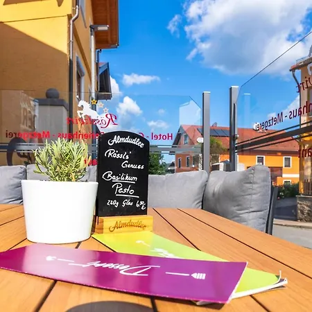 Wander Und Aktiv Hotel Roesslwirt Hotel