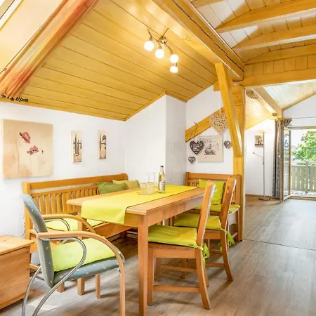 Wander Und Aktiv Hotel Roesslwirt 3* Lam