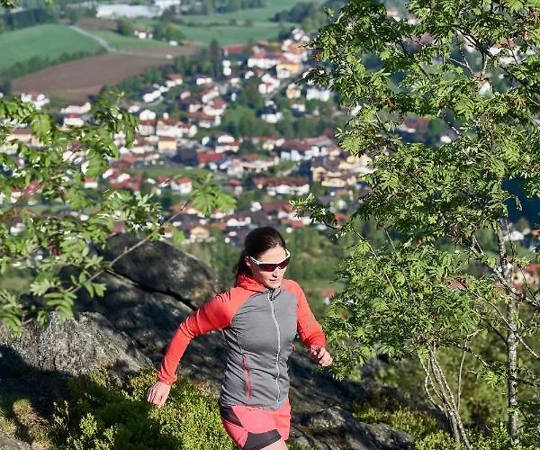 Wander Und Aktiv Roesslwirt 3* Lam