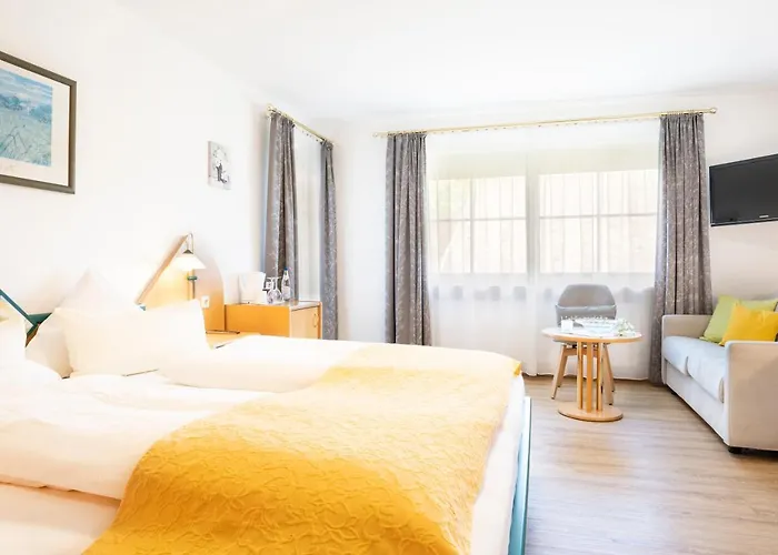 Wander Und Aktiv Roesslwirt Hotel Lam