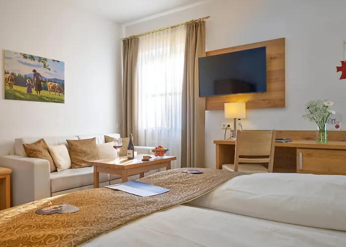 Wander Und Aktiv Roesslwirt Hotel 3*